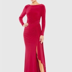 IEENA FOR MAC DUGGAL
Red Ruched Long Sleeve Cowl Neck Gown style number 26714
